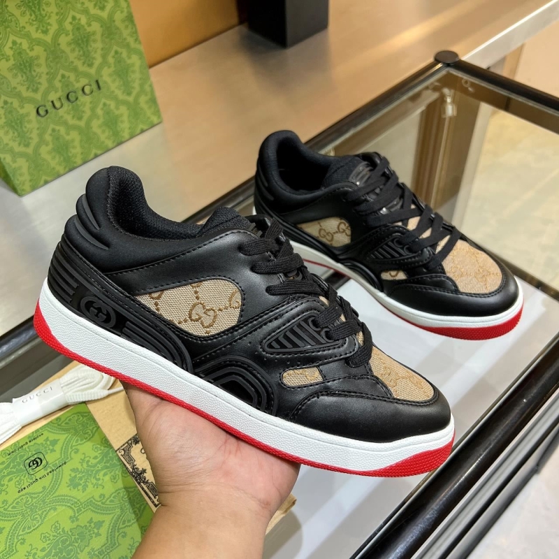 G*u*i casual shoes